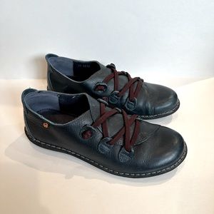 Jungla Women's Elastic Lace Slip-on Shoes